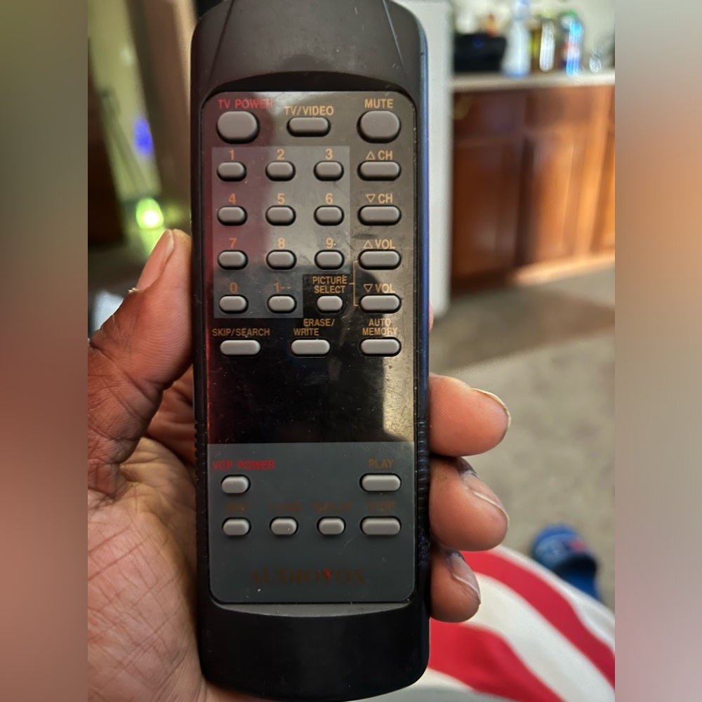 REMOTE CONTROL TV VCP.